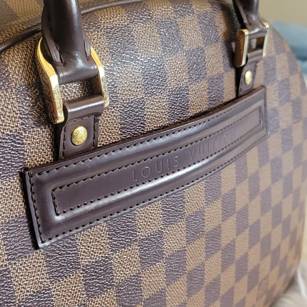 SOLD💥💥💥LOUIS VUITTON NOLITA DAMIERE HANDBAG❤️❤️ - Picture 7 of 17